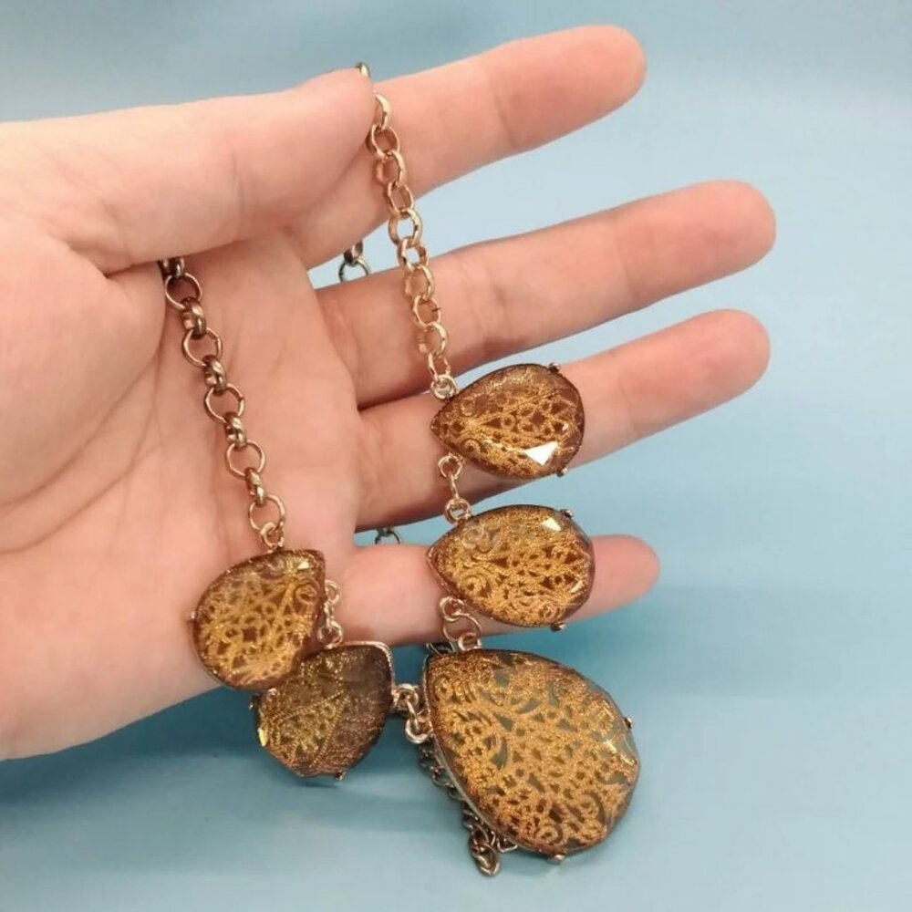 New Womens Filigree Necklace & Earrings Set Gold Toned Acrylic Teardop - Picture 4 of 6